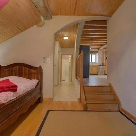 House Du Quart Casa de Férias *